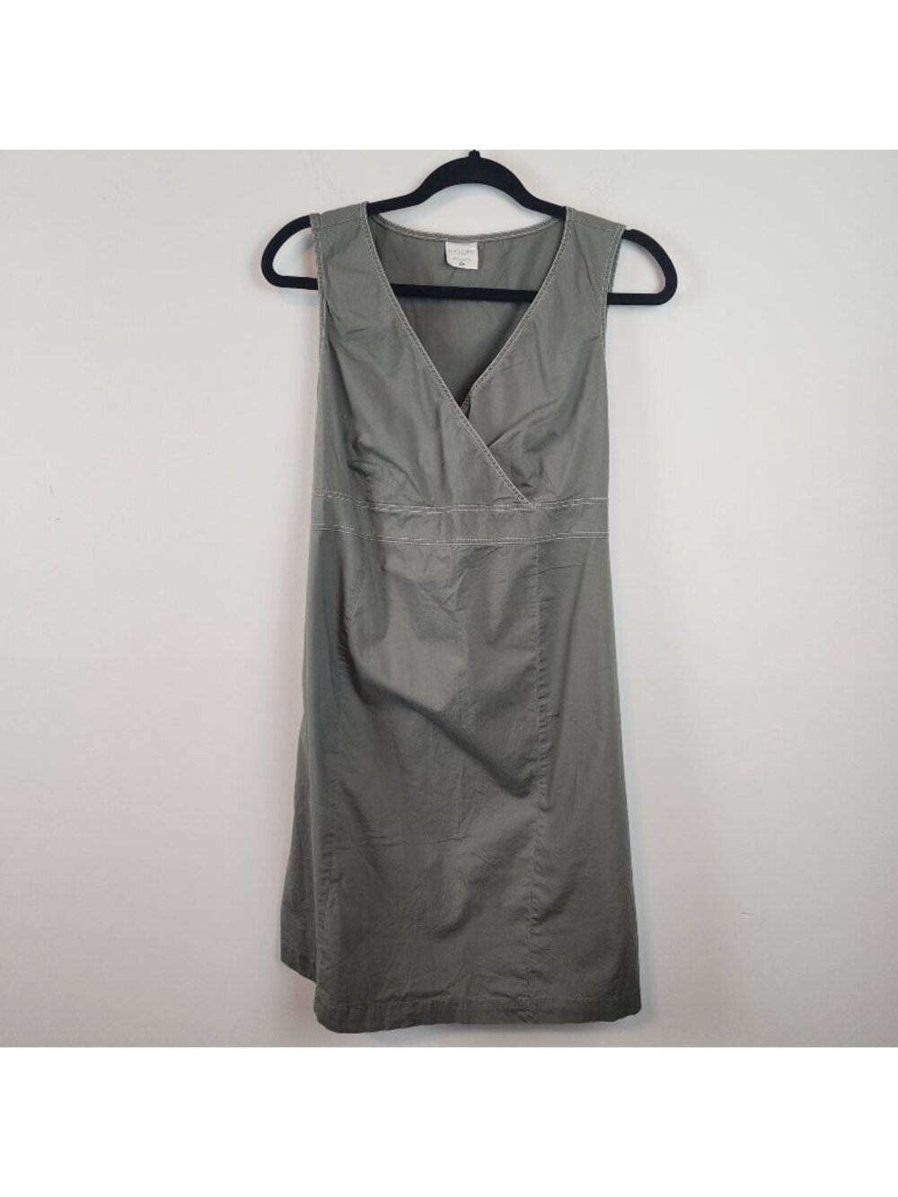Motherhood Maternity sleeveless dress sz M Army green summer